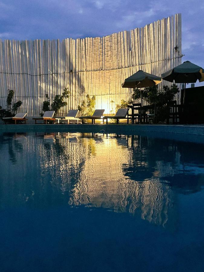 Delfines De Chicama Hotel Puerto Chicama Exterior photo